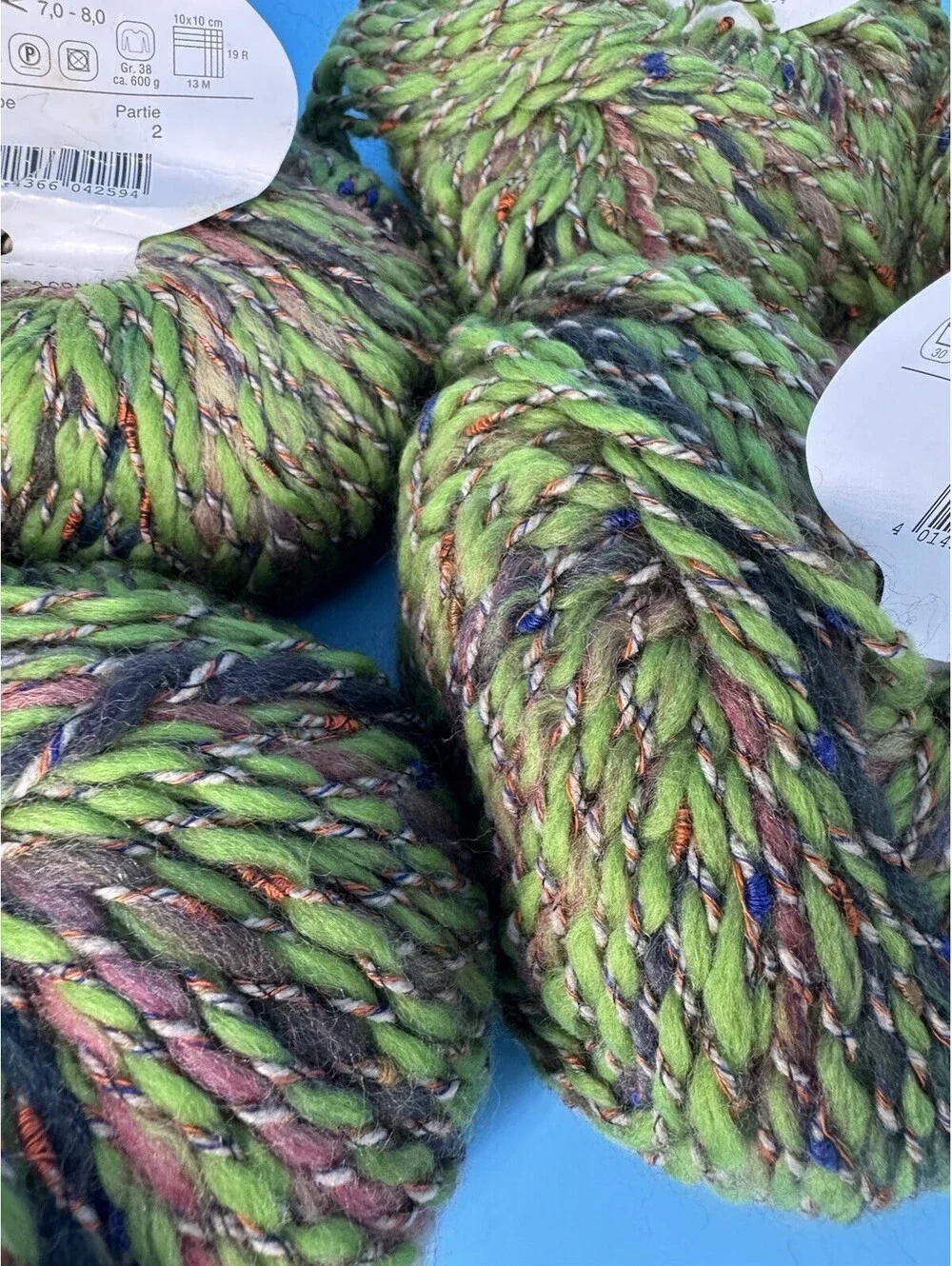 ON line LINIE 76 CUP Yarn Lot of 8 Color 3 Virgin Wool Blend Germany Knit Croche